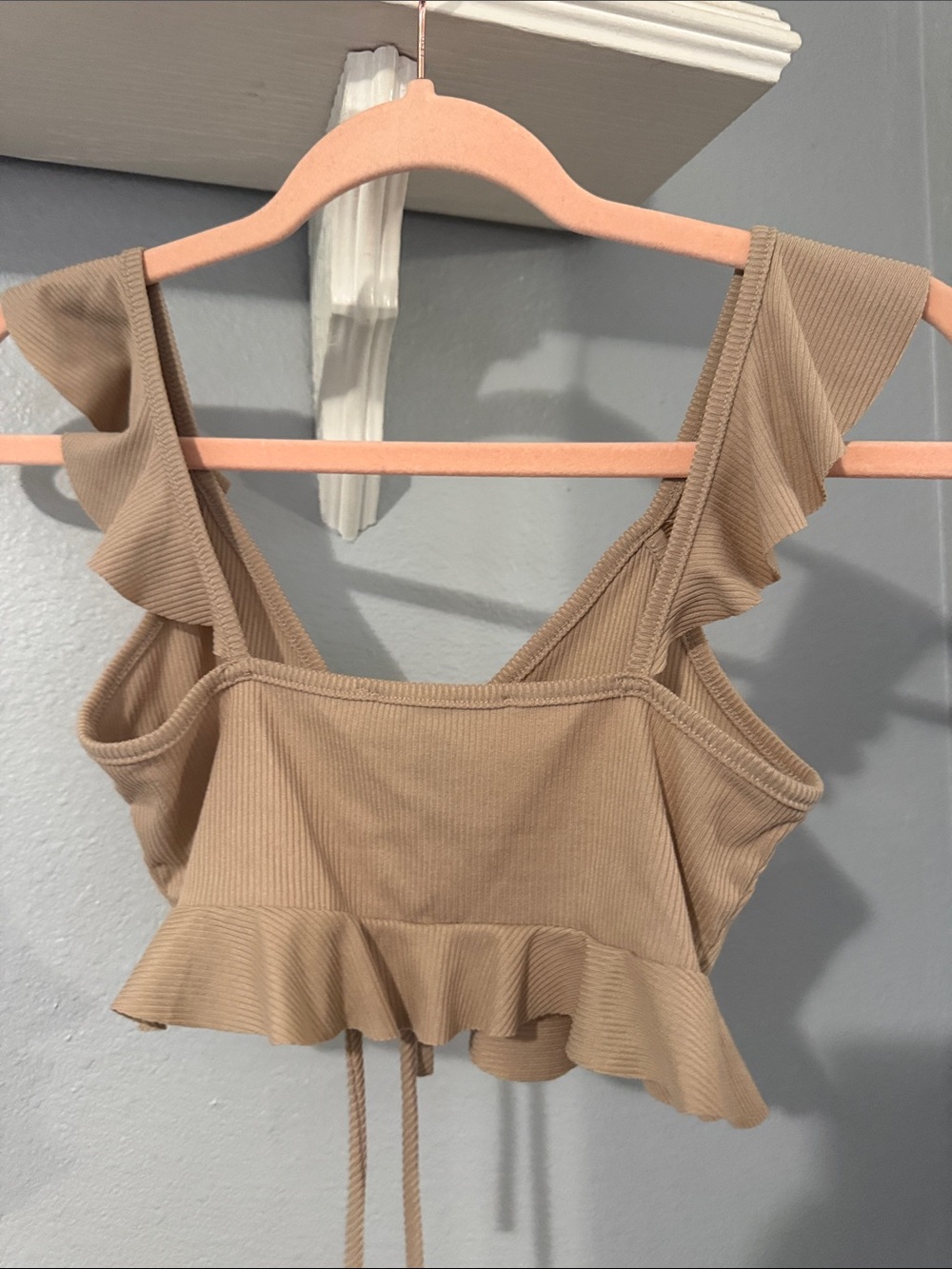 Forever 21 Beige Ribbed Tie-Front Ruffle Crop Top - Picture 3 of 3